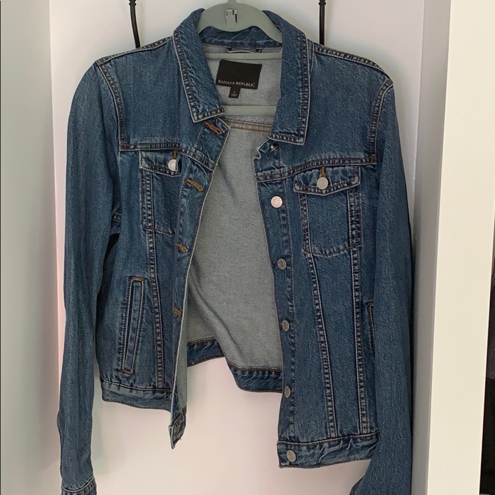 Barley worn Jean jacket!